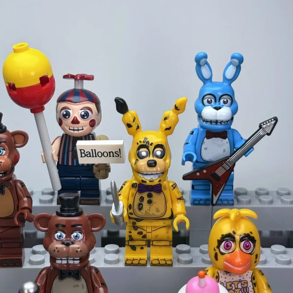 Five Nights at Freddy's Custom Minifigure Set (8pcs) - Picture 5 of 6